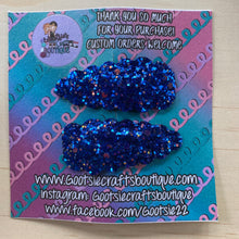 Load image into Gallery viewer, Chunky Glitter Scalloped teardrop Snap clip sets
